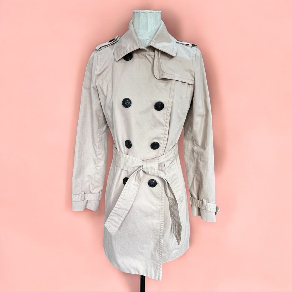 GAP Beige/Cream Trench Coat with Belted Waist and Epaulettes